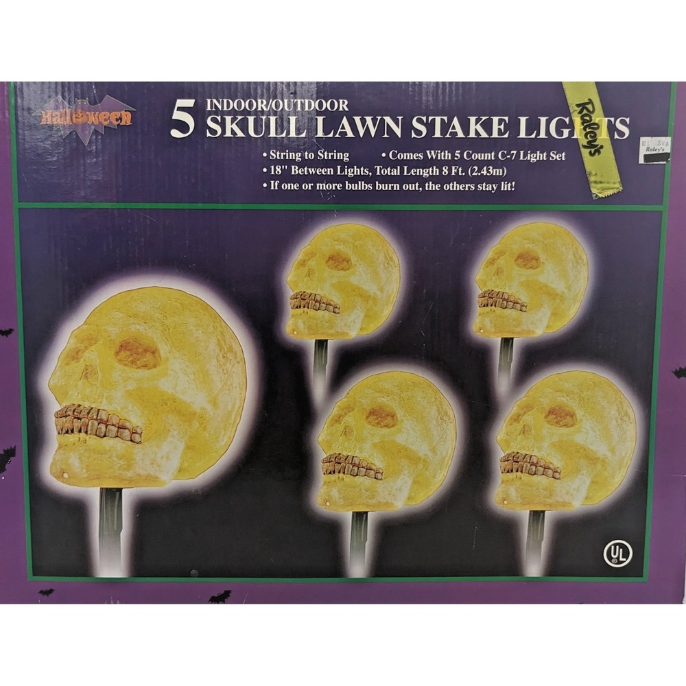 Vintage Halloween Skull Lawn Stake Lights Set of 5 Outdoor Yard Path Lights C7‎